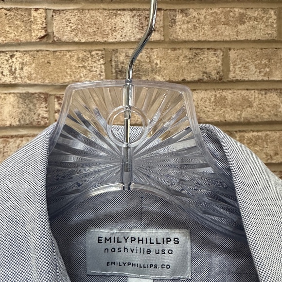 NEW Emily Phillips BLUE OXFORD GIRLFRIEND BUTTON DOWN SHIRT - Women's M (4) - Picture 5 of 5